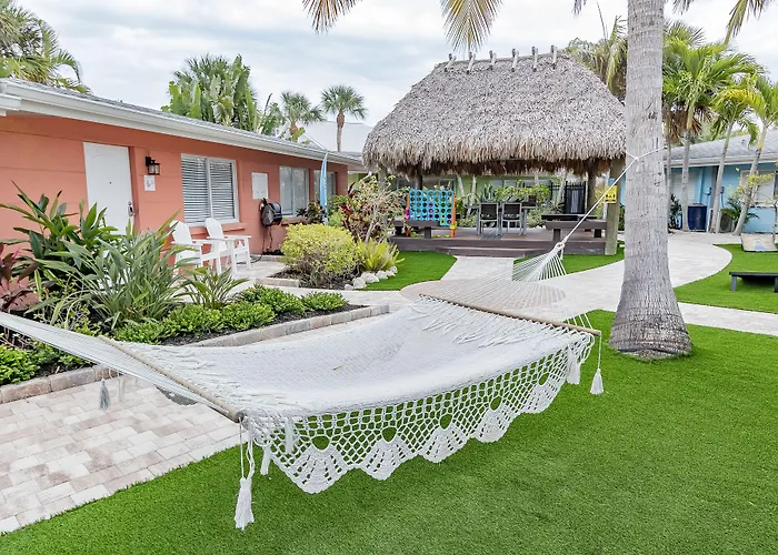 Siesta Key Beachside Villas
